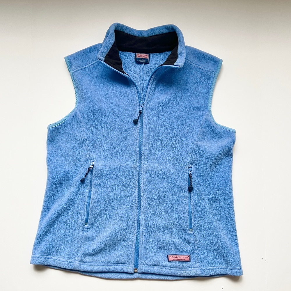 Vineyard Vine’s Women’s Fleece Vest - Size Large